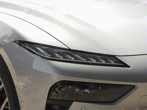 2025�� ���� 650ProѲ����