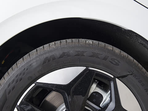 2025�� �Ŀ� ������ ���ڰ�