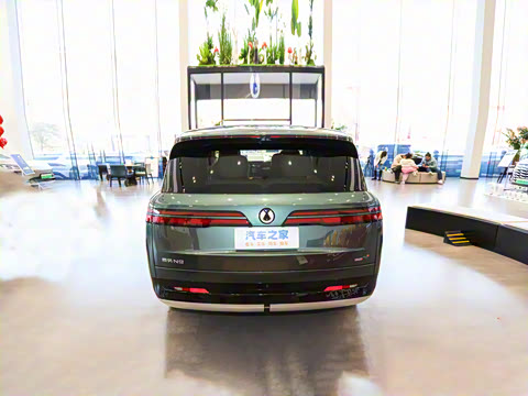 2025�� ������