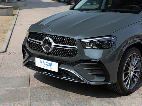 2025�� GLE 450 4MATIC ������