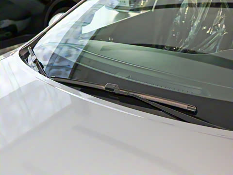 2023�� PLUS 1.6L XV CVT�����