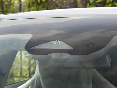 2025�� ���� 550ProѲ����