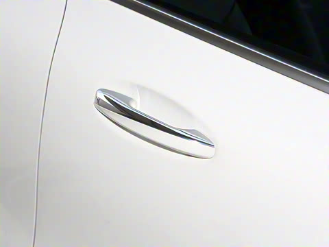 2025�� �Ŀ� GLA 220