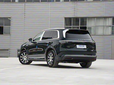 2025�� ���� Ultra�� 53.4kWh 5����