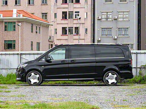 2025�� V 300 L ����������