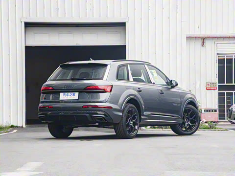 2025�� 45 TFSI quattro S line����ʿ��