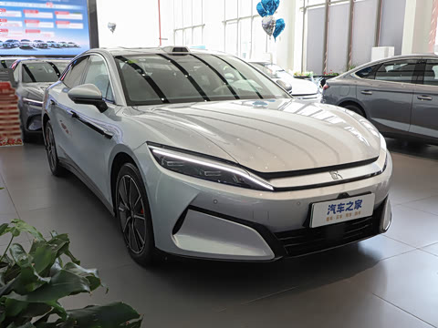 2025�� EV 701KM�����״��콢��