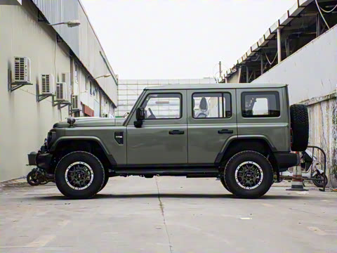 2025�� 2.0T ����