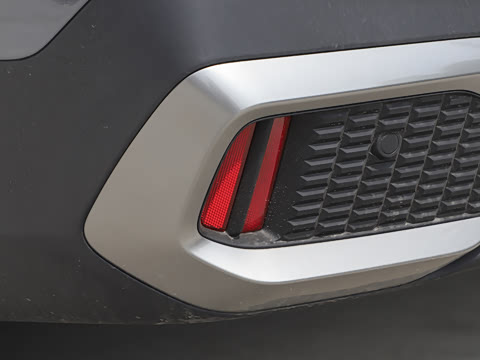 2025�� 2.0T �������������