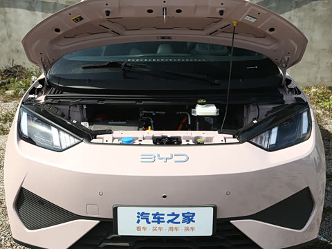 2025�� �Ǽݰ� 305km ���ɰ�