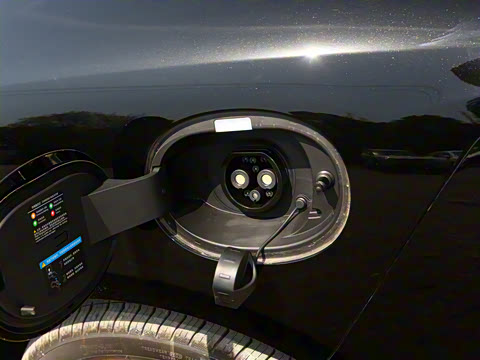 2025�� EV 701KM�����״��콢��