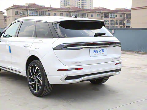 2024�� 2.0T ������ҫ��