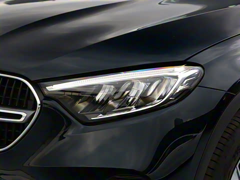 2024�� GLC 260 L 4MATIC ������ 5��