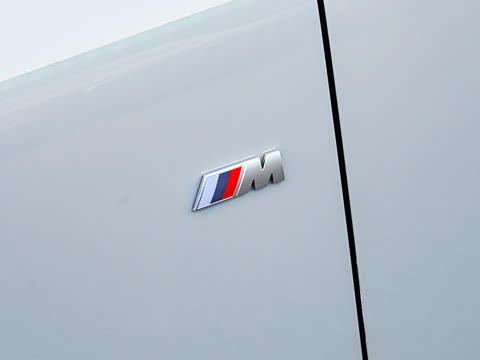 2025�� 225L M�˶���ҹ��װ