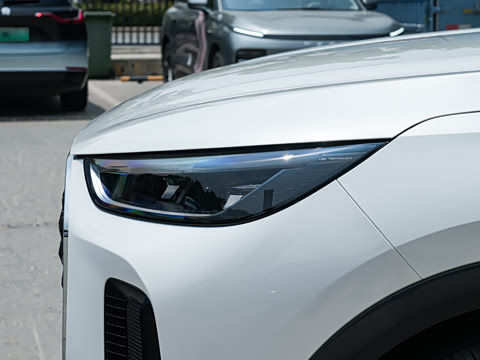 2025�� 2.0T ��������� 5��