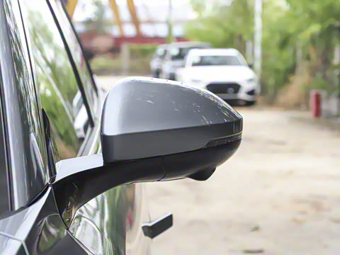 2025�� 636Ultra���Ȱ� 5��