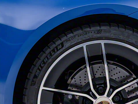 2025�� Carrera 3.0T