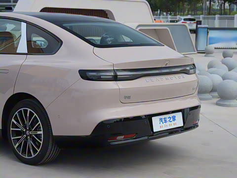 2025�� 650������