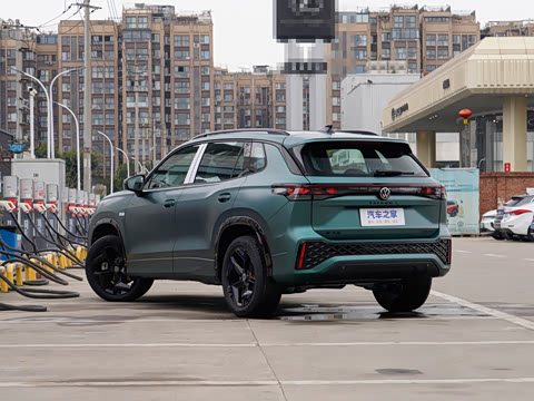 2025�� ̽��L 330TSI ������ӢCity��