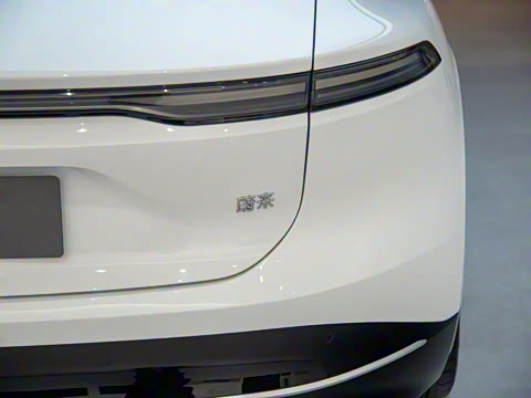 2025�� 102kWh ǩ����