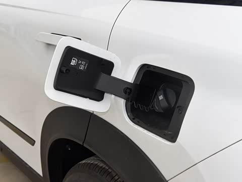 2025�� ���ܰ� 1.6T ��+������