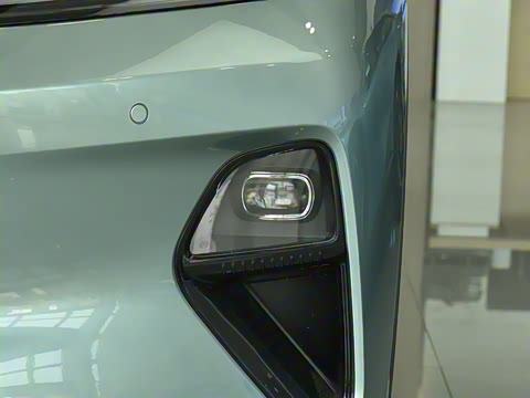 2025�� 300UltraǬ���Ǽ�ADS SE���̰�