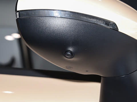 2025�� Mate 300km̤�˰�