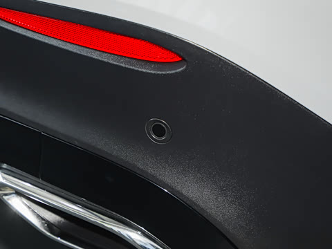 2025�� GLC 260 4MATIC ����SUV