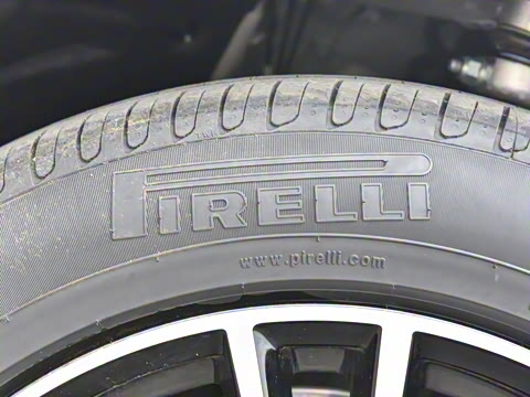 2025�� 45�����ذ� 40 TFSI ʱ�ж�����