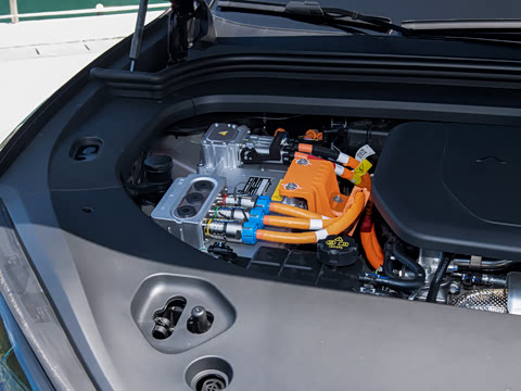 2025�� ���� Ultra�� 52kWh 6����