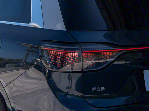 2025�� ���� Ultra�� 52kWh 5����