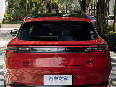 2025�� ����   Ultra ������