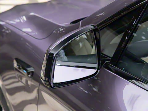 2025�� ����   Ultra ������