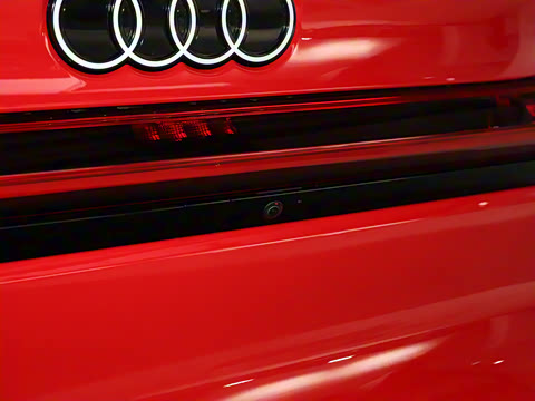 2026�� TFSI quattro 150kW �׷�������