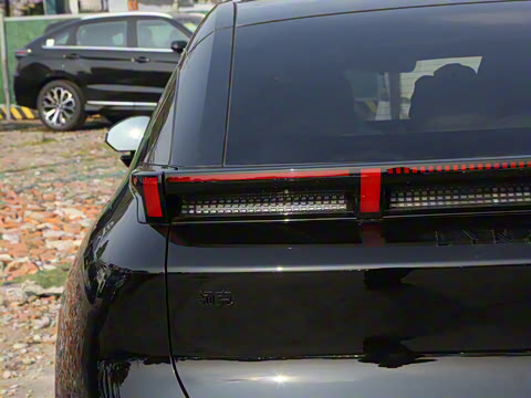 2025�� 530km ����Max