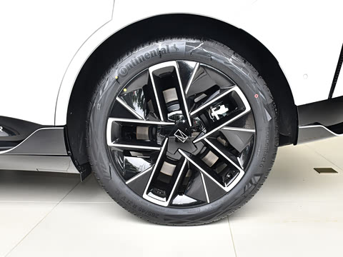 2024�� 580 ����������������