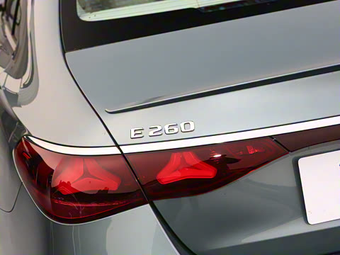 2025�� E 260 �˶���