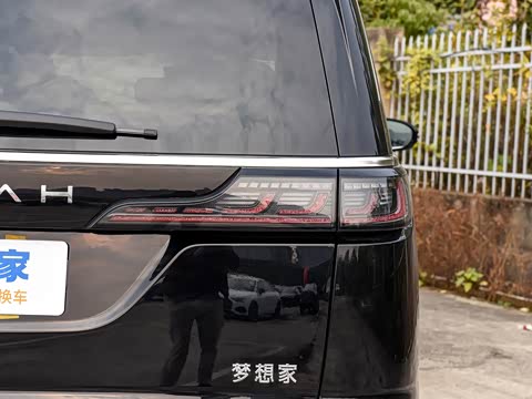 2025�� EV �������������