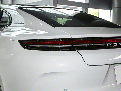 2024�� Panamera 4 �����ӳ��� 2.9T