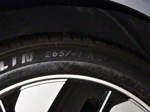 2025�� 636Max���Ȱ� 5��