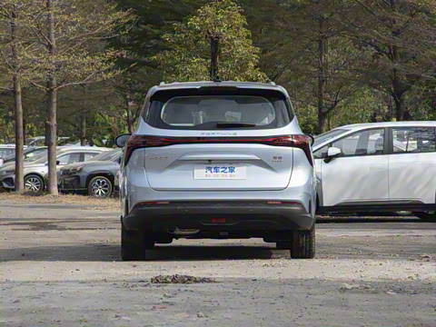 2025�� PHEV ������ 7��