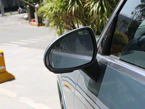 2025�� �Ŀ� GLC 300 L 4MATIC ������ 5��