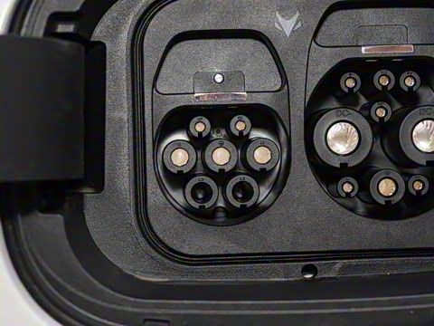 2025�� 560PRO 185kW