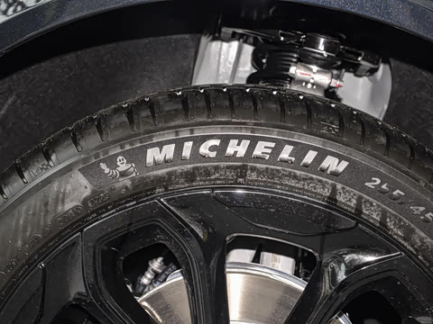 2025�� 625 ������ Max �콢��