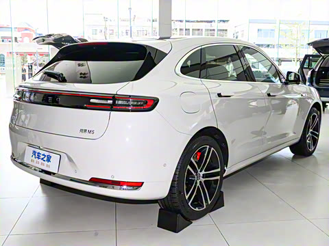 2025�� ����   Ultra ������