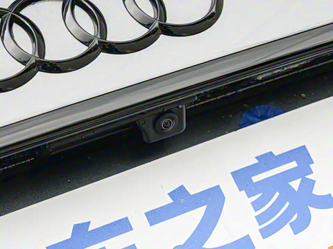 2025�� 200���������� 40 TFSI ���������� B&O ��ҹ��