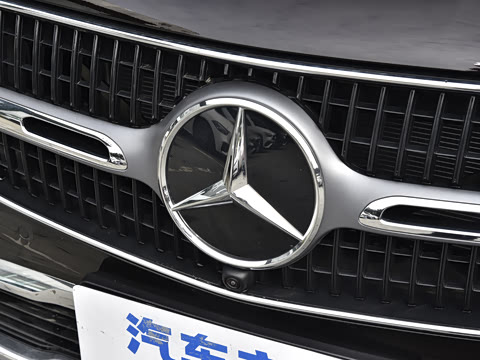 2025�� GLC 260 L 4MATIC ������