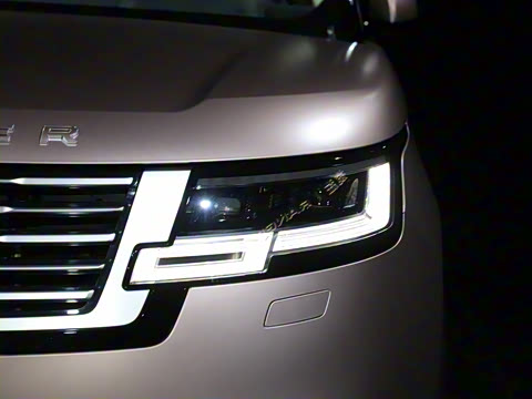 2025�� 4.4 V8 SV�й�ʮ����߶���