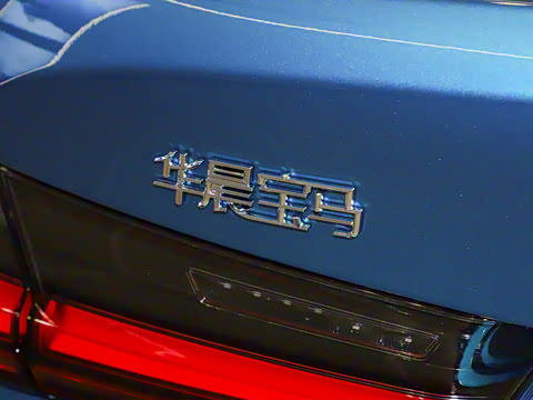 2025�� 325Li M�˶���װ