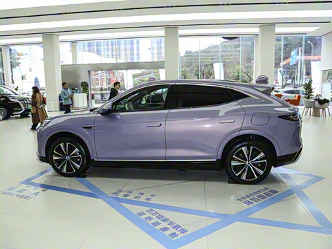 2025�� 702 �Ǽ�˫�������ٰ�